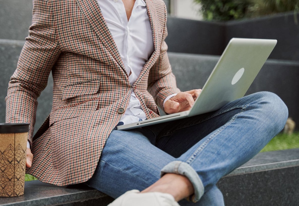 click button laptop